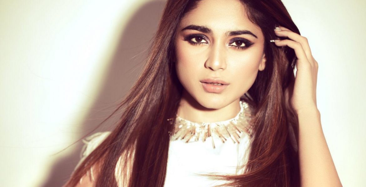 10 Songs That Prove Aima Baig Is A Rockstar! - Diva Magazine